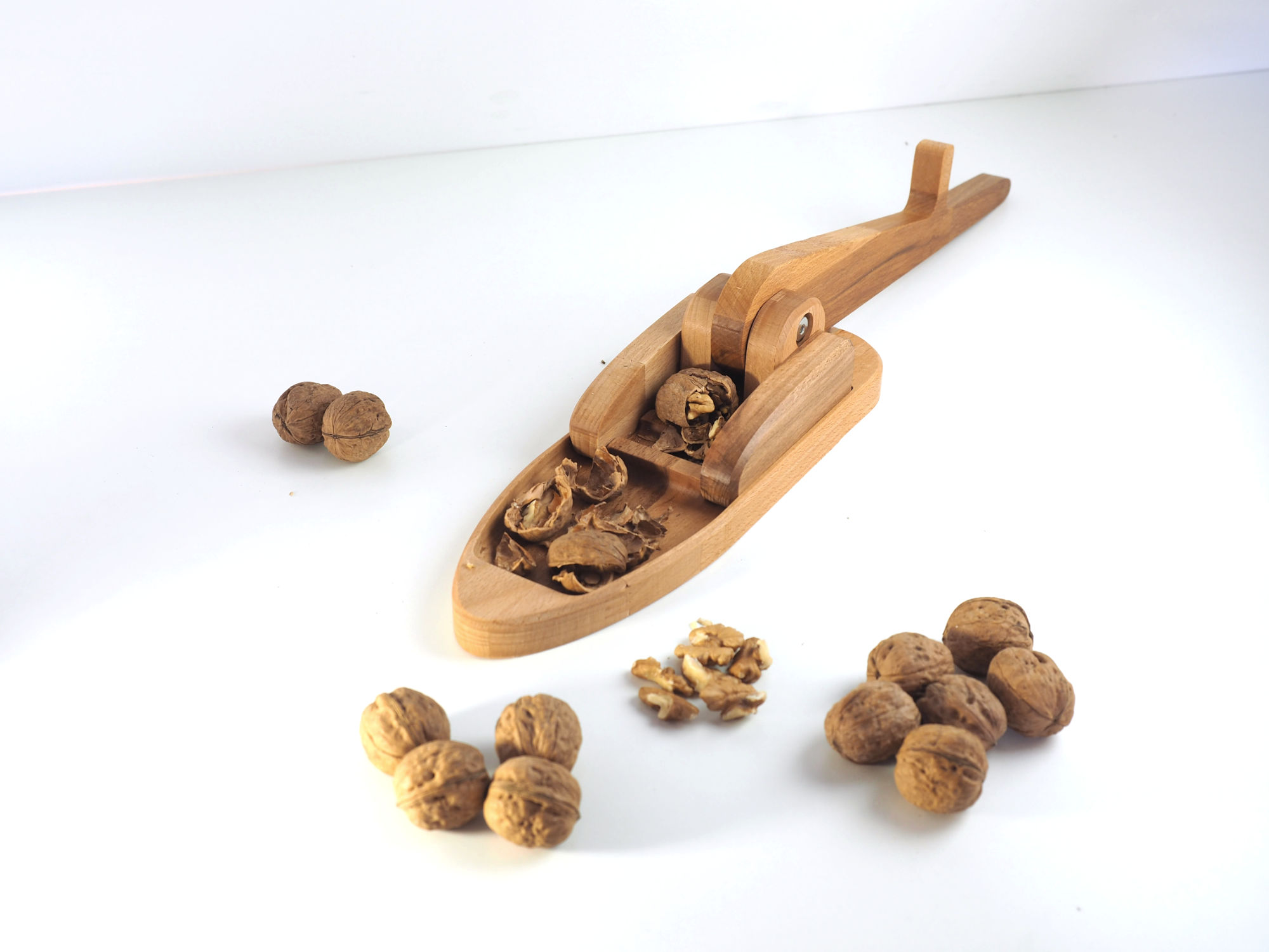 Hebelnussknacker aus Holz - Einrichtung (Bild 3) - Handgefertigtes Holzprodukt