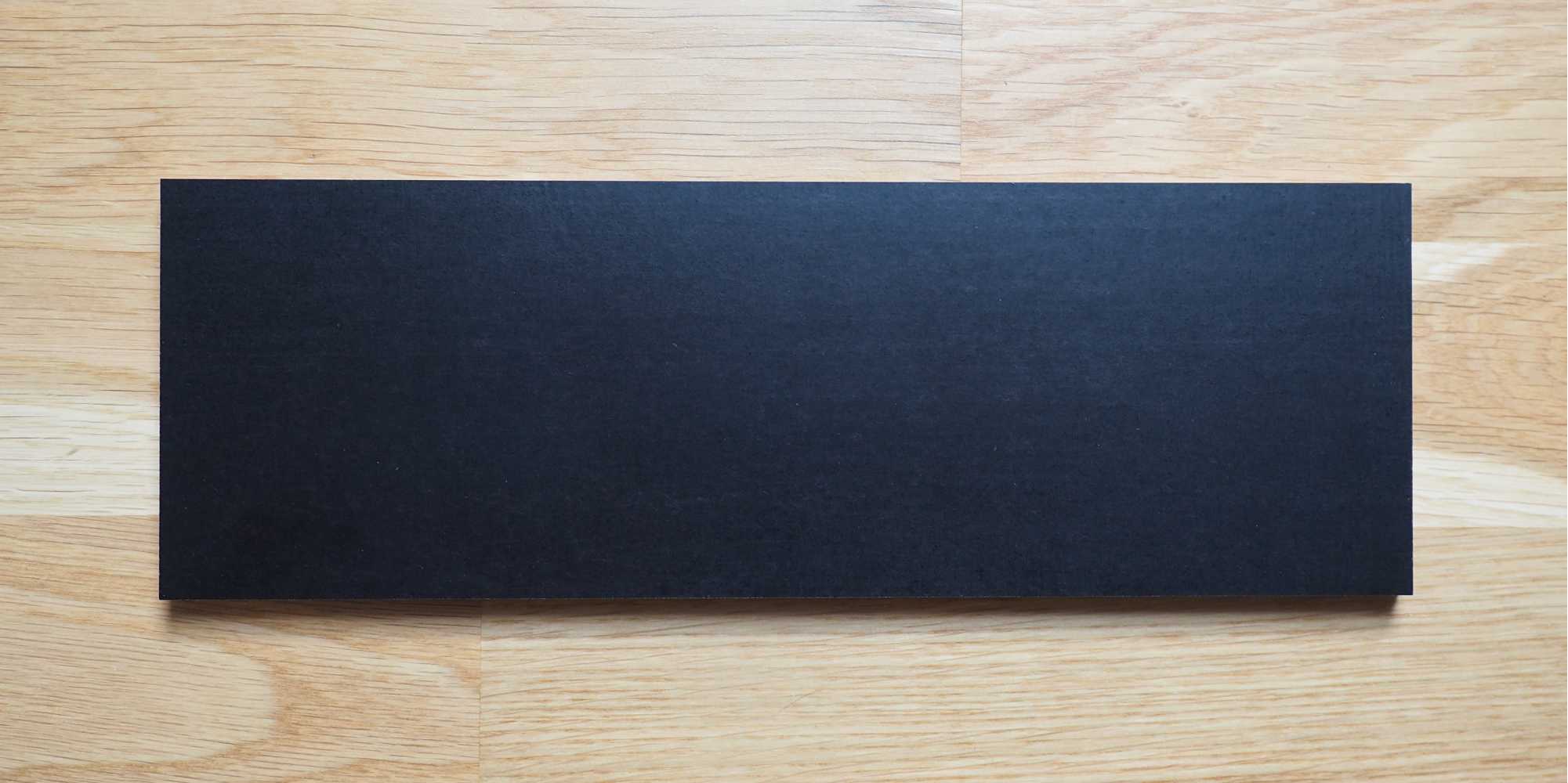 Schild aus Holz mit individueller Gravur - schwarz - Schilder (Bild 2) - Handgefertigtes Holzprodukt